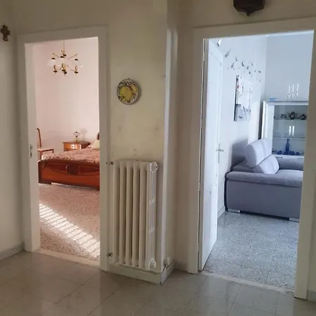 La Casa Di Mina